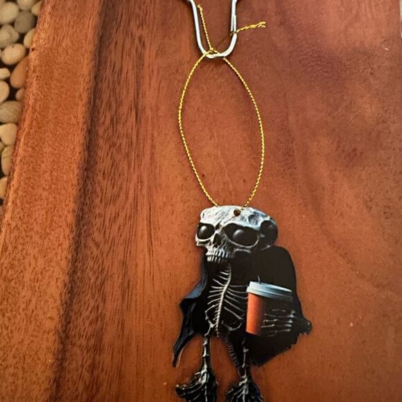 Set of 4- ornament skeletons with a cup of coffee ( un-dead / death juice ) - Picture 2 of 6